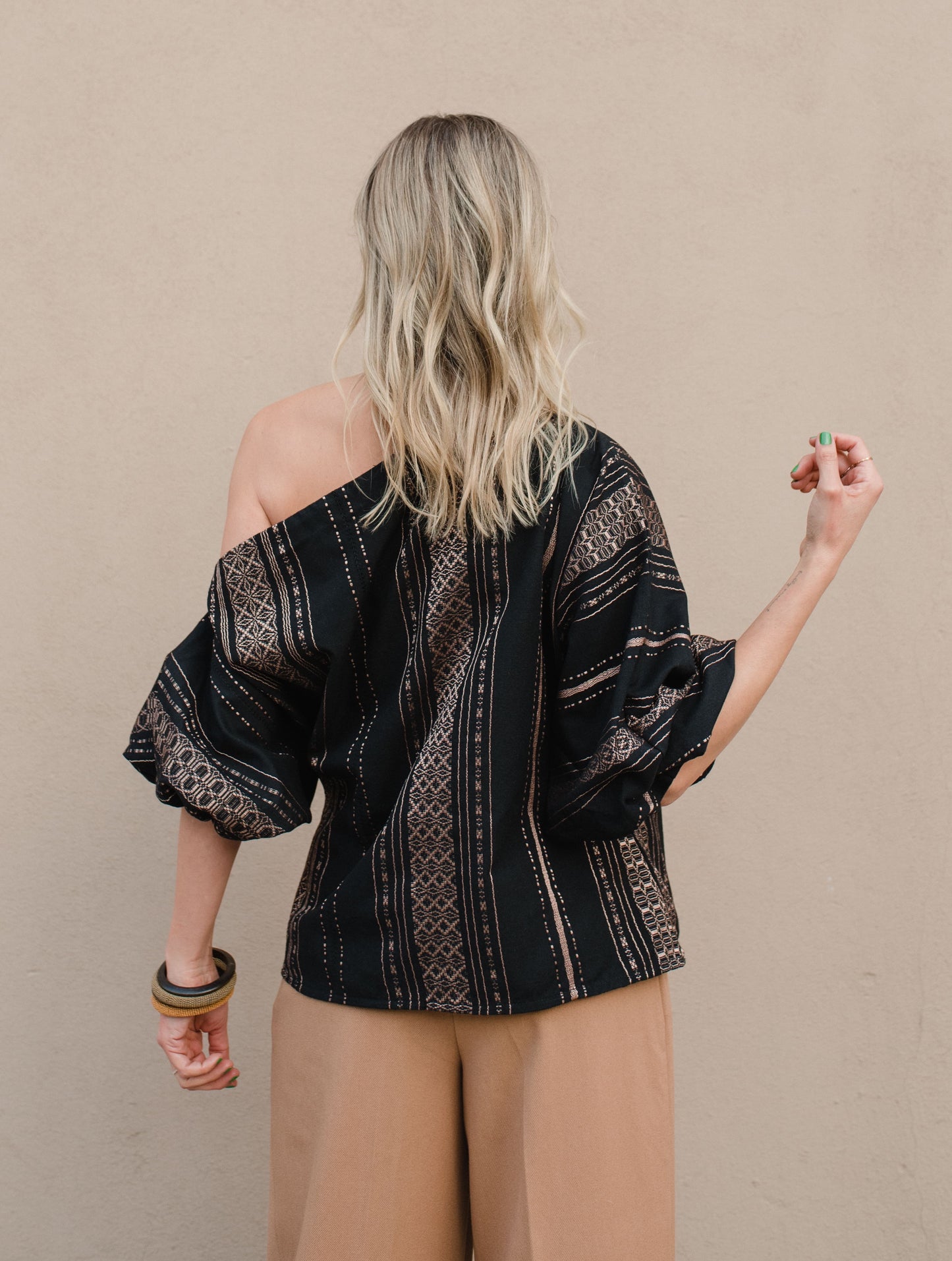 Miranda Blouse Black/Gold